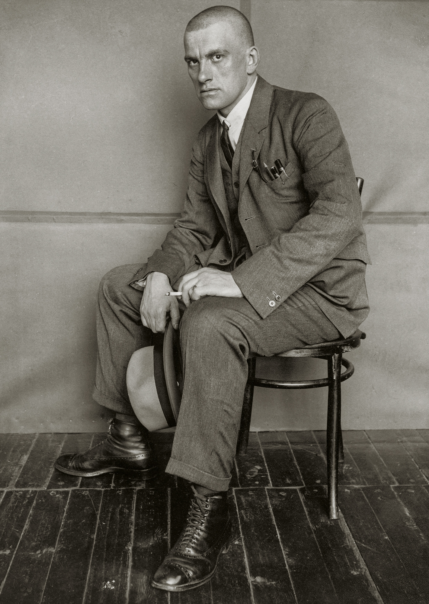Aleksandr Rodcenko. Poet Vladimir Maiakovskii, 1924 Predostavleno Fondom Still Art